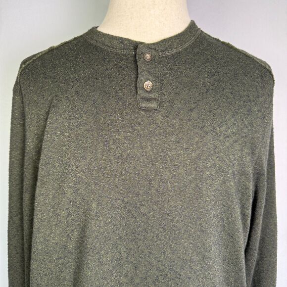 2/$25 Levi's Long Sleeve Henley, Men's Sz L, Olive Green, Distressed Seam Detail - Picture 1 of 9